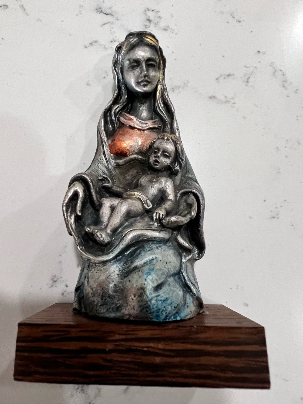 Madonna with child.